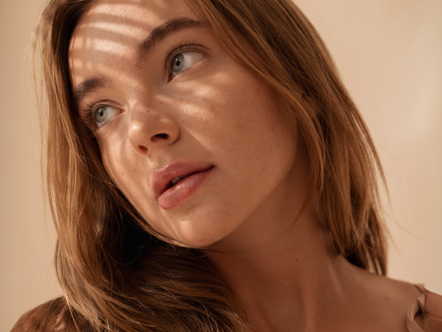 Dry Skin: Causes, Treatment and How to Restore Your Skin Barrier